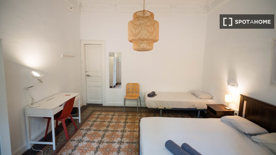 Camera doppia Barcellona, 7 camere — foto 12