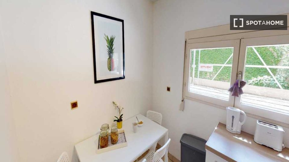 Double room Lyon, 4 beds, 100m² — photo 7