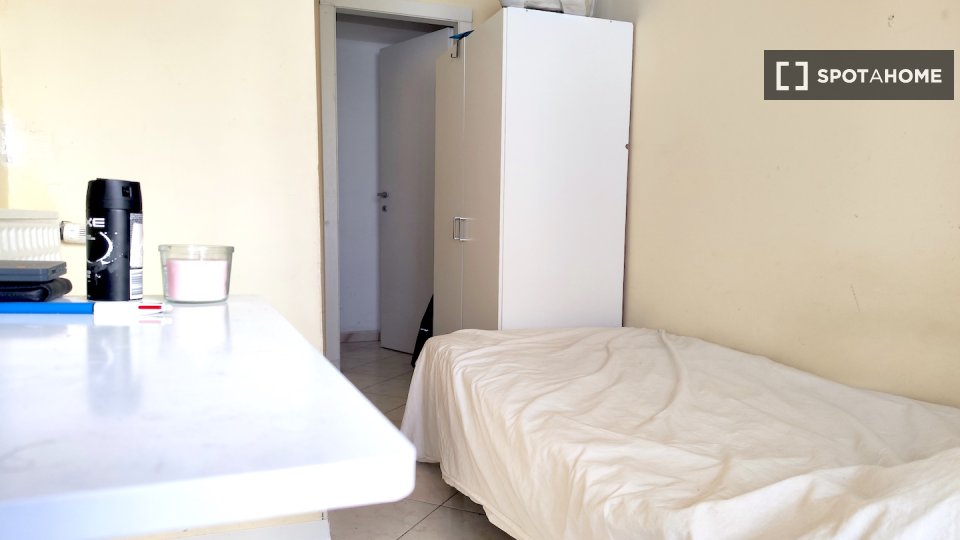 Double room Rome, 6 beds, 150m² — photo 21