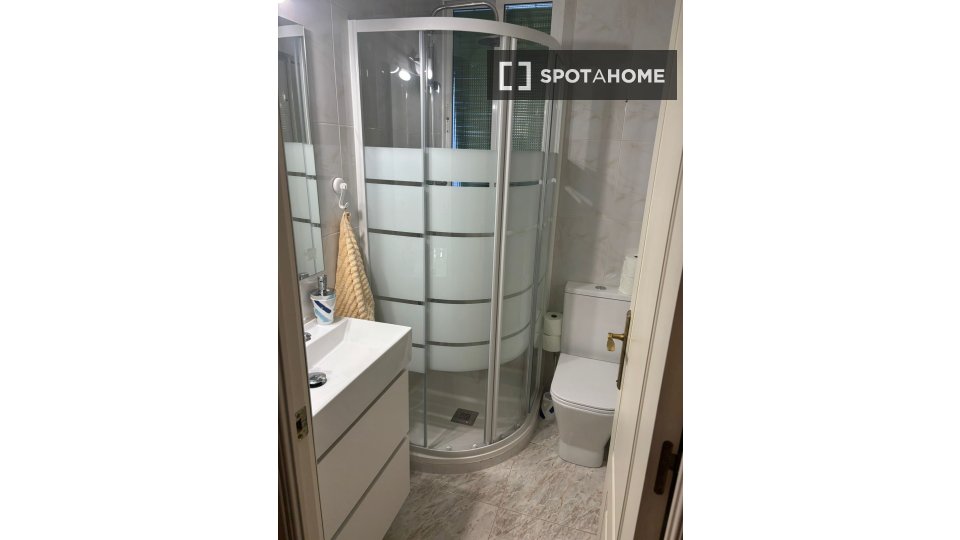 Double room Cordoba, 2 beds, 60m² — photo 13