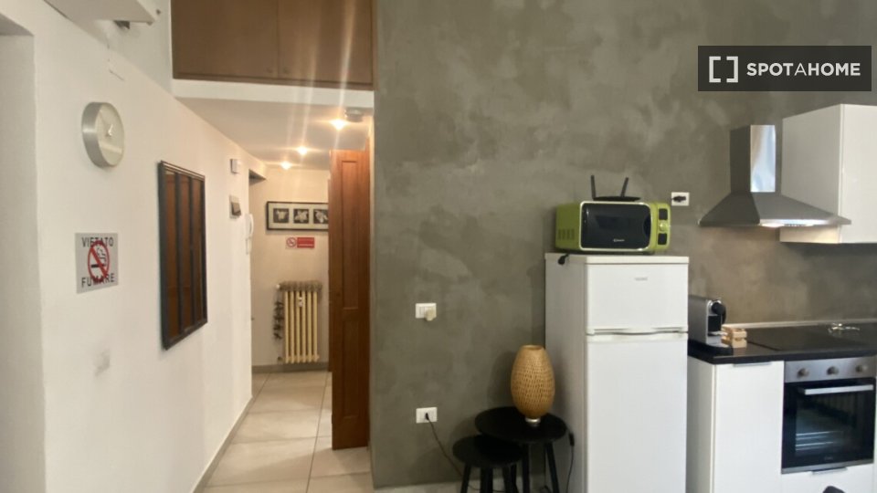 Apartment Milan, 2 beds, 90m² — photo 27