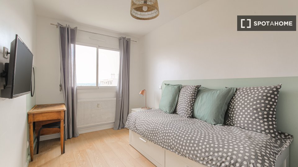 Double room Lyon, 4 beds, 84m² — photo 8