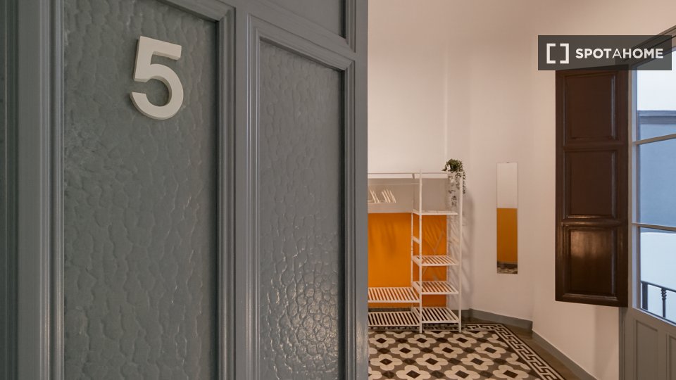 Double room Granada, 6 beds, 160m² — photo 44