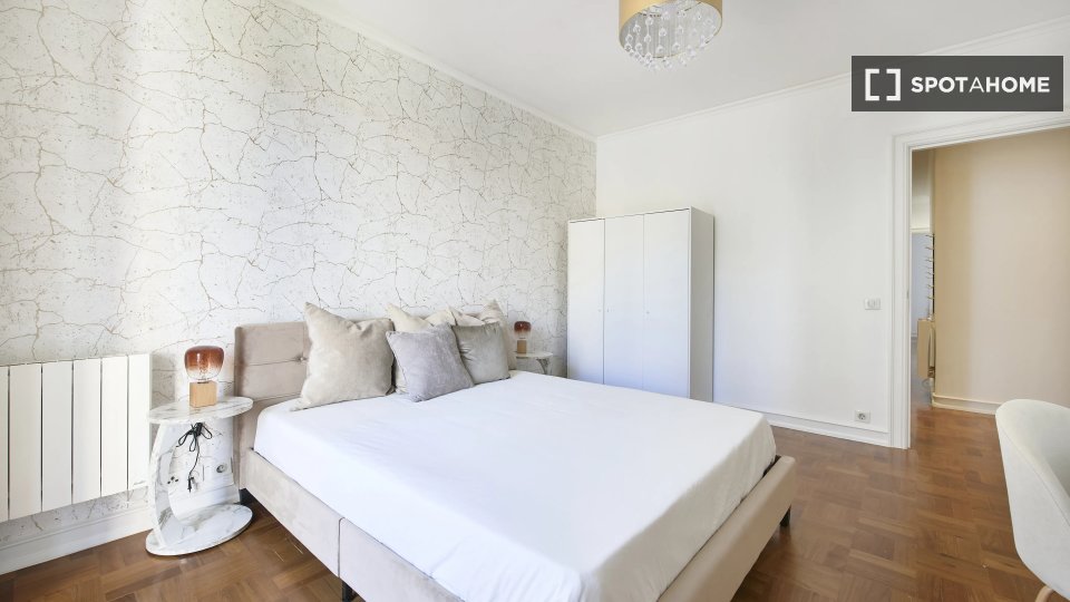 Double room Lisbon, 7 beds — photo 13