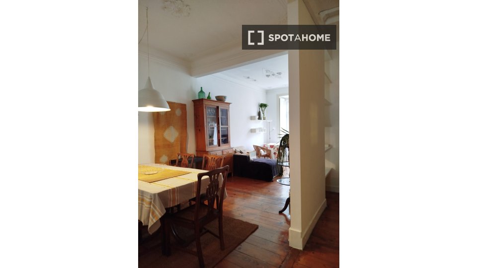 Apartment Lisbon, 1 bed, 95m² — photo 10