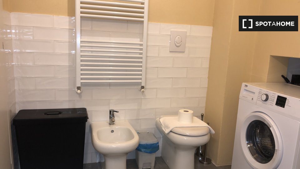 Apartment Milan, 1 bed, 56m² — photo 17