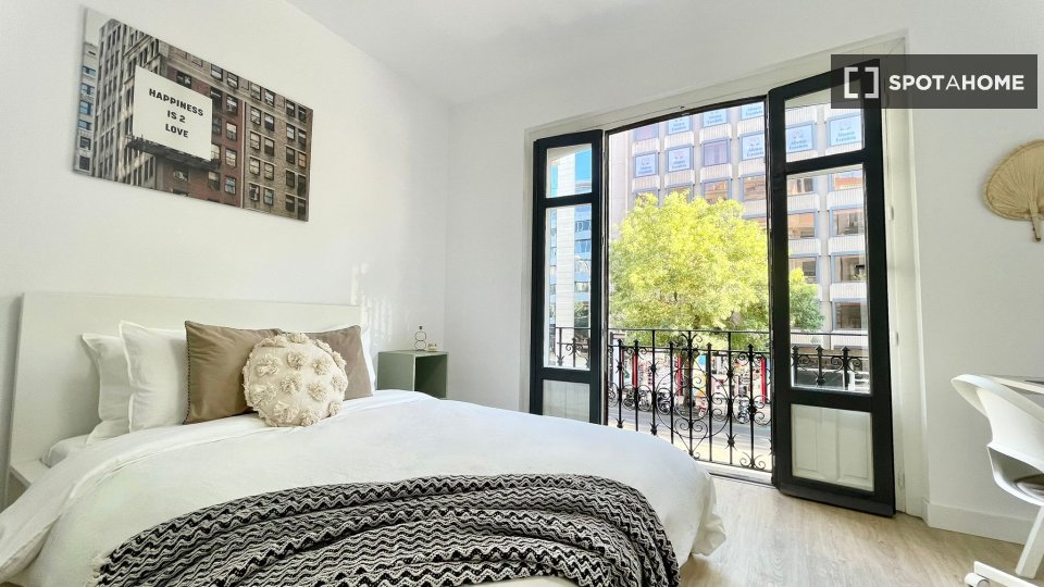 Double room Madrid, 7 beds — photo 3