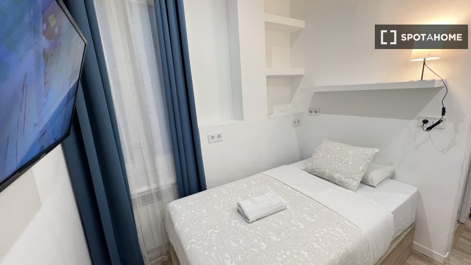 Apartment mono Madrid, 23m² — photo 47