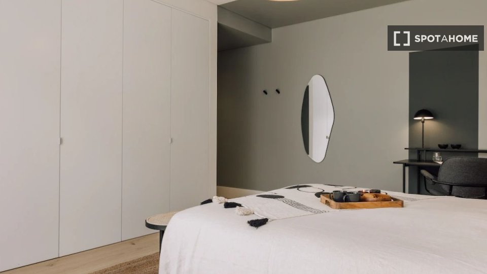 Apartment Lisbon, 2 beds — photo 9