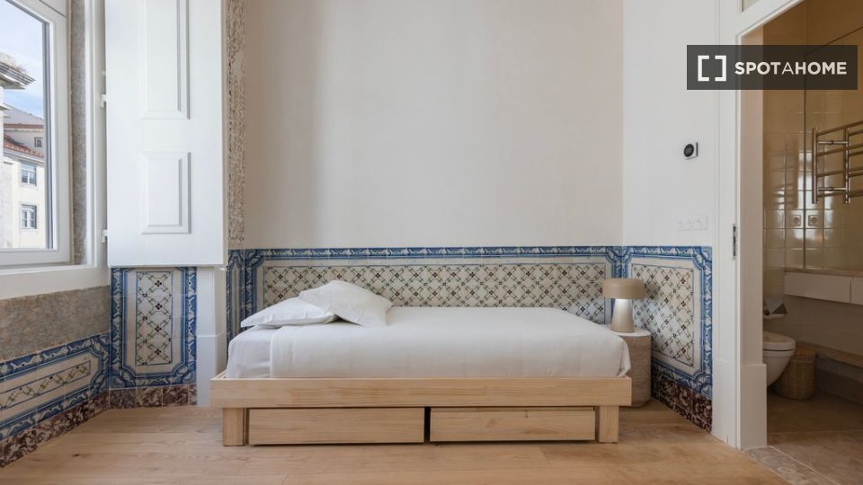 Apartment Lisbon, 2 beds — photo 3