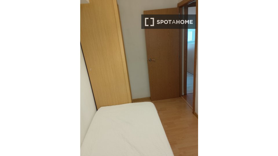 Apartment Madrid, 2 beds, 66m² — photo 11