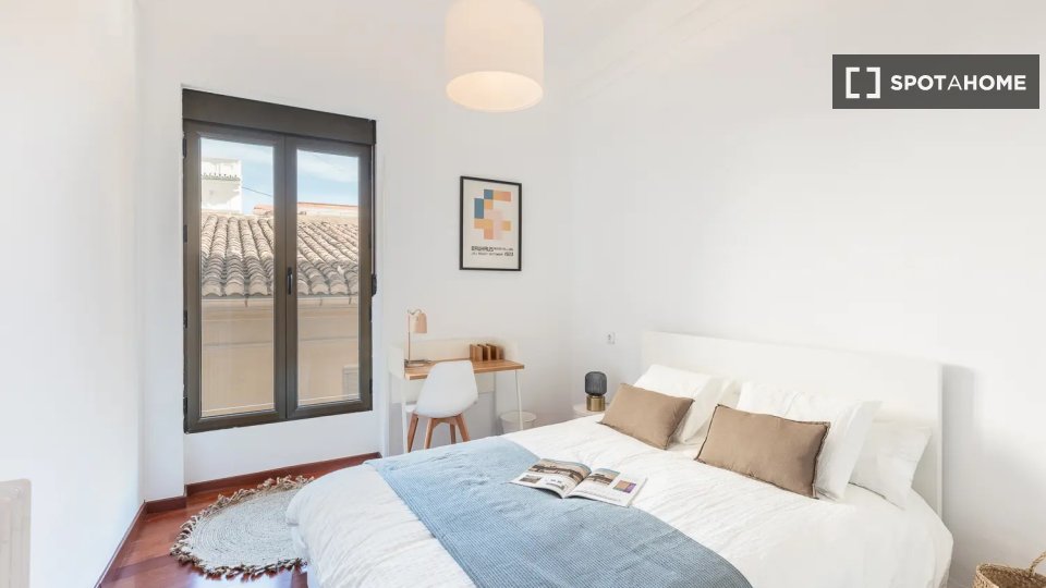 Double room Valencia, 7 beds — photo 1