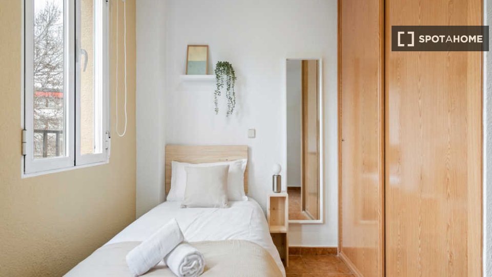 Chambre double Madrid, 34 chambres — photo 12