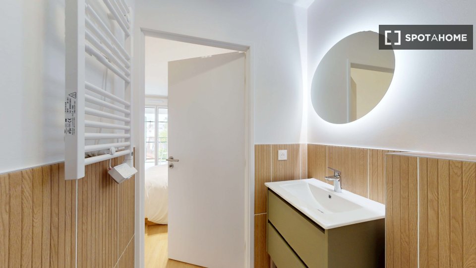 Chambre double Paris, 9 chambres — photo 13