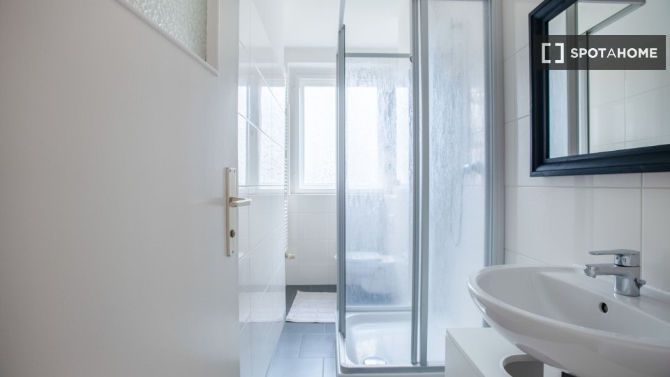 Apartment Berlin, 1 bed, 42m² — photo 12