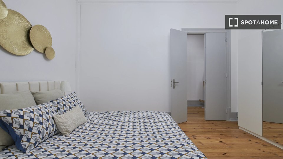 Double room Lisbon, 10 beds — photo 14