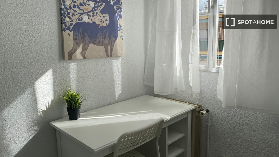 Shared apartment in Madrid - à Madrid