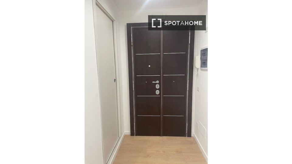Apartment Rome, 1 bed — photo 9