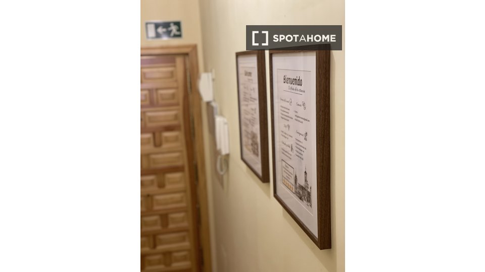 Apartamento de 3 habitaciones en alquiler en Alcalá de Henares.