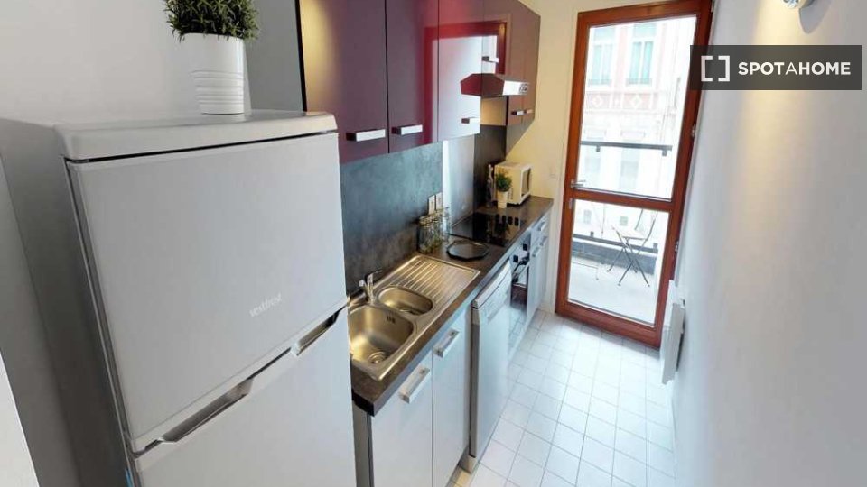 Double room Lille, 4 beds, 70m² — photo 8