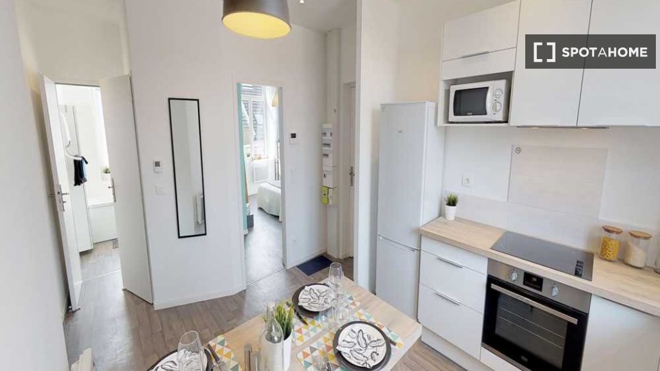 Double room Lille, 4 beds, 80m² — photo 8