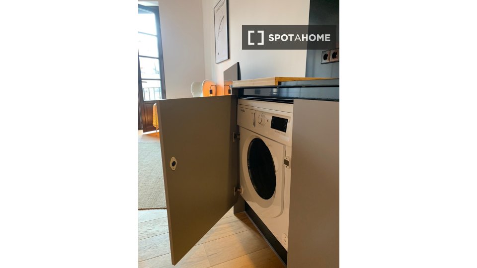 Apartment Barcelona, 2 beds, 85m² — photo 9