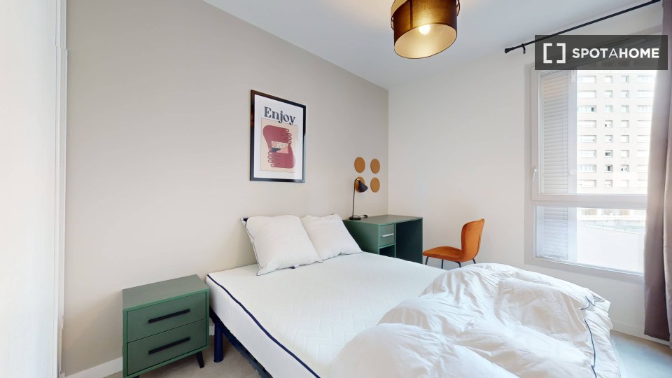 Double room Paris, 12 beds — photo 1