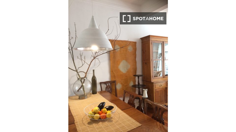 Apartment Lisbon, 1 bed, 95m² — photo 17
