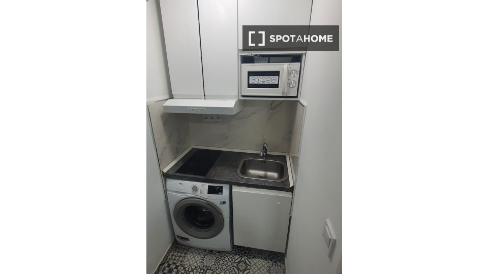 Apartment mono Madrid, 25m² — photo 10