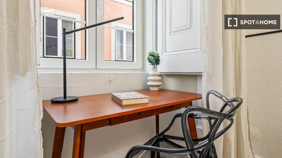 Double room Lisbon, 10 beds — photo 12