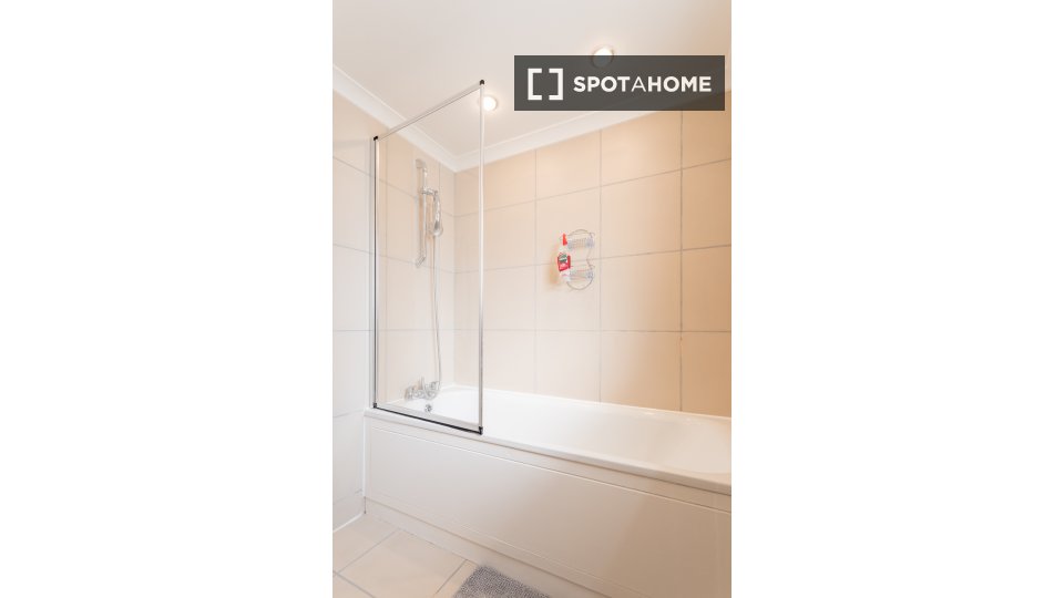 Apartment London, 2 beds, 93m² — photo 6