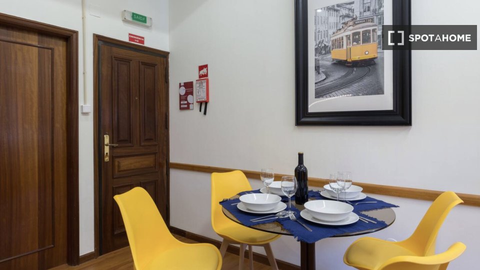 Apartment mono Porto, 35m² — photo 2