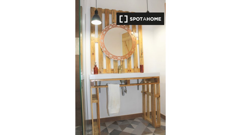 Apartment mono Lisbon, 50m² — photo 1