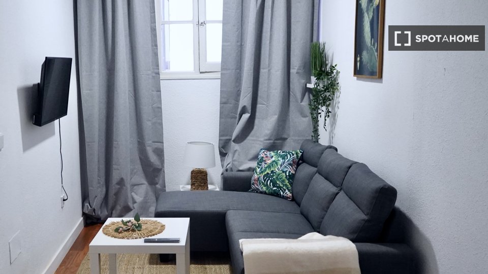 Double room Madrid, 6 beds — photo 106