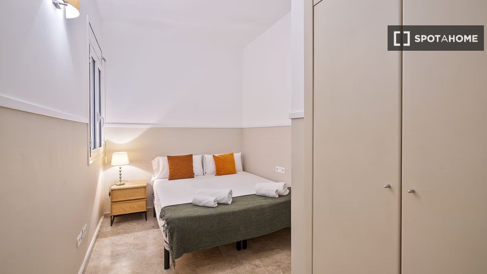 Double room Barcelona, 4 beds — photo 4