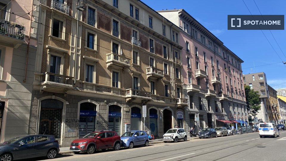 Apartment Milan, 1 bed, 45m² — photo 4