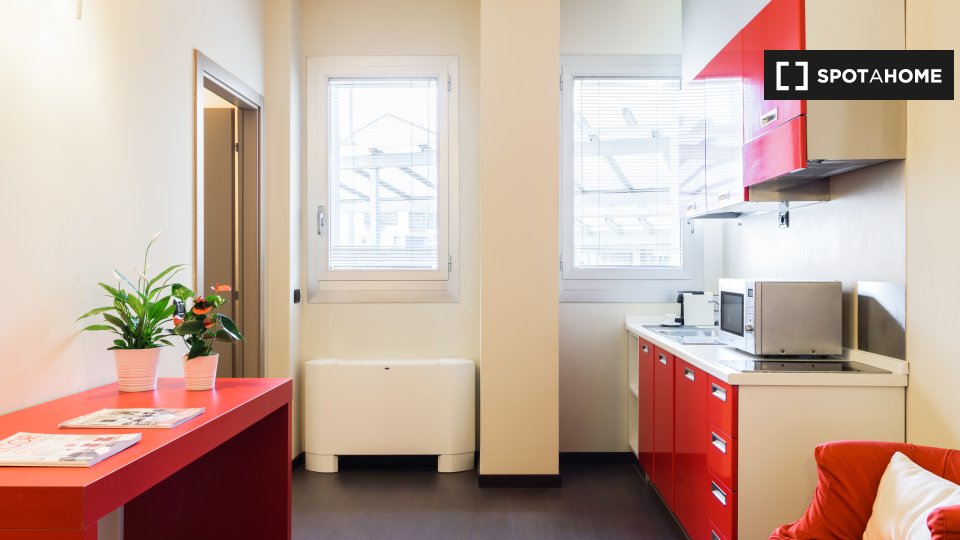 Apartment Milan, 1 bed, 30m² — photo 2