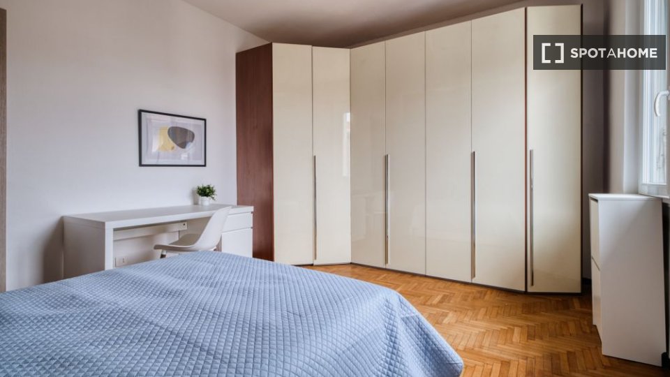 Double room Milan, 2 beds — photo 2