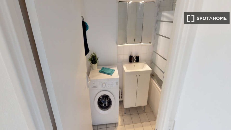 Double room Paris, 4 beds, 90m² — photo 9