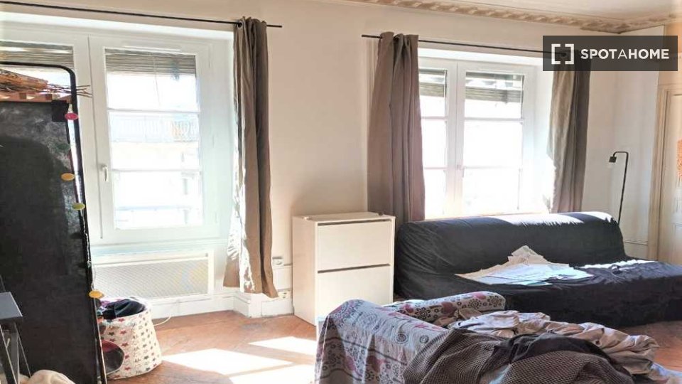 Camera doppia Lione, 5 camere, 90m² — foto 5