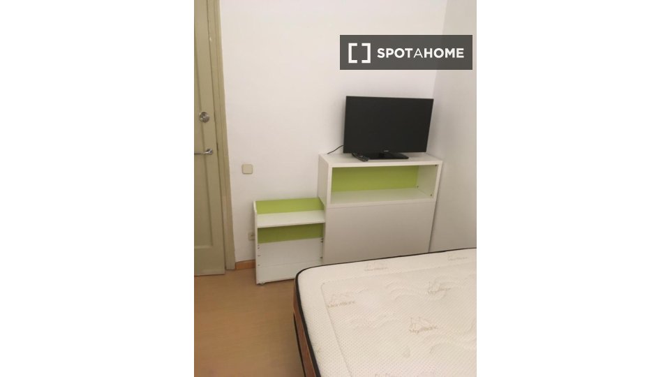 Double room Barcelona, 4 beds — photo 8