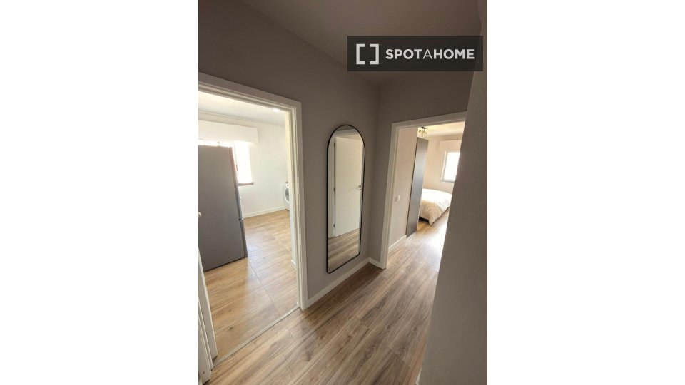 Apartment Lisbon, 1 bed — photo 10