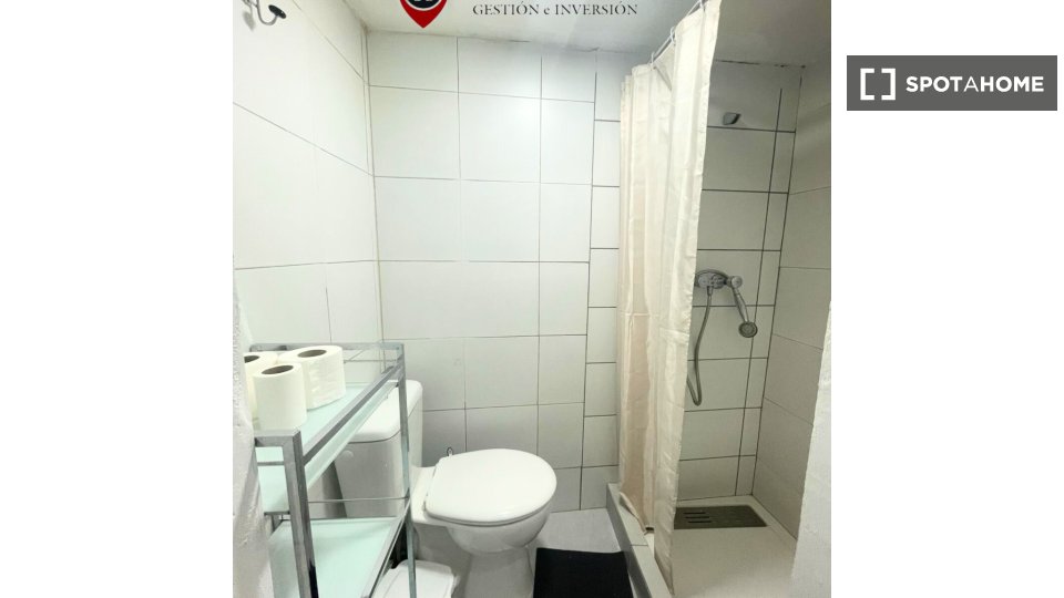 Apartment Madrid, 2 beds — photo 9