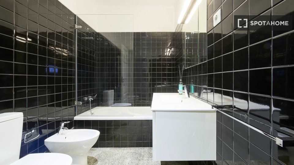Double room Lisbon, 7 beds — photo 8