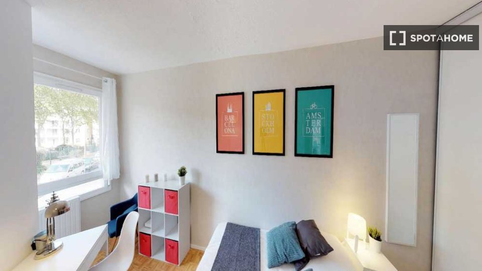 Double room Lyon, 4 beds, 70m² — photo 7
