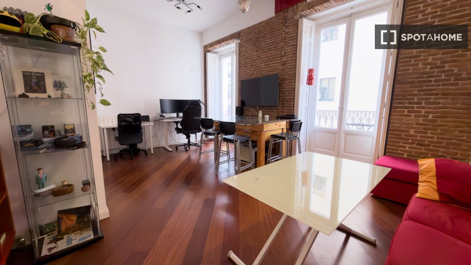 Apartment Madrid, 2 beds, 90m² — photo 8