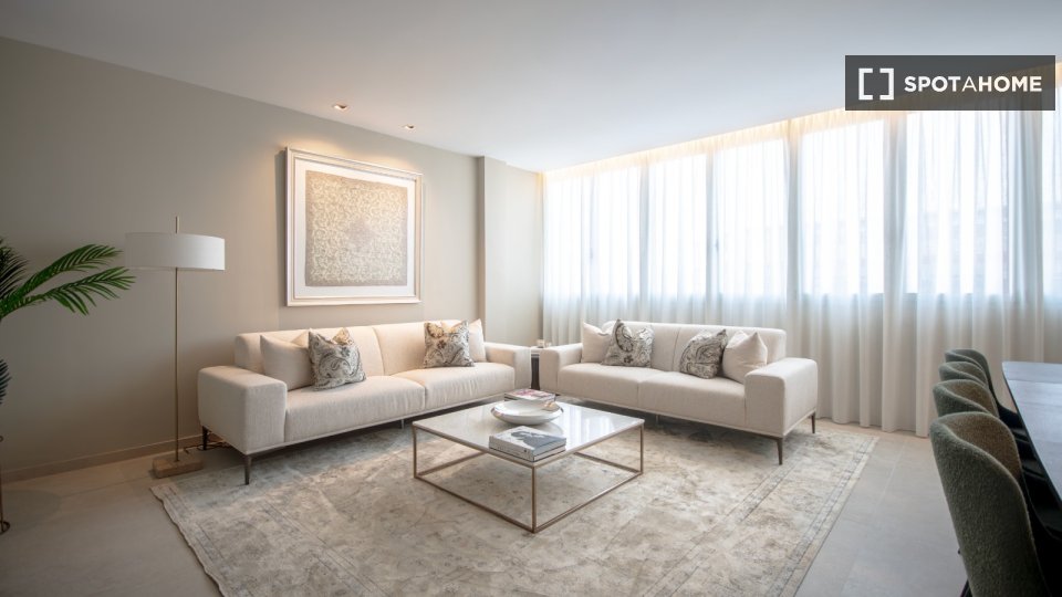 Apartamento de 4 habitaciones en alquiler en Guanarteme, Las Palmas.