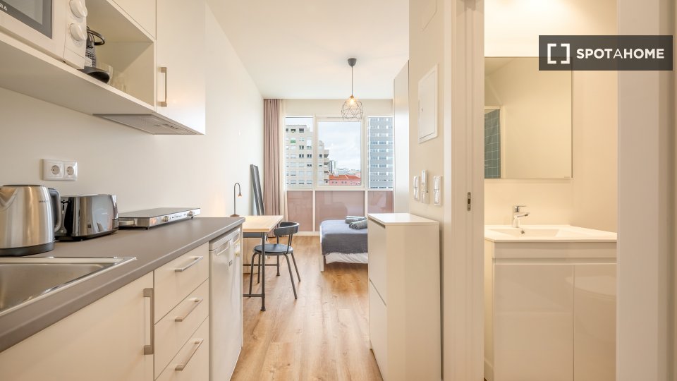 Apartment mono Lisbon, 18m² — photo 13