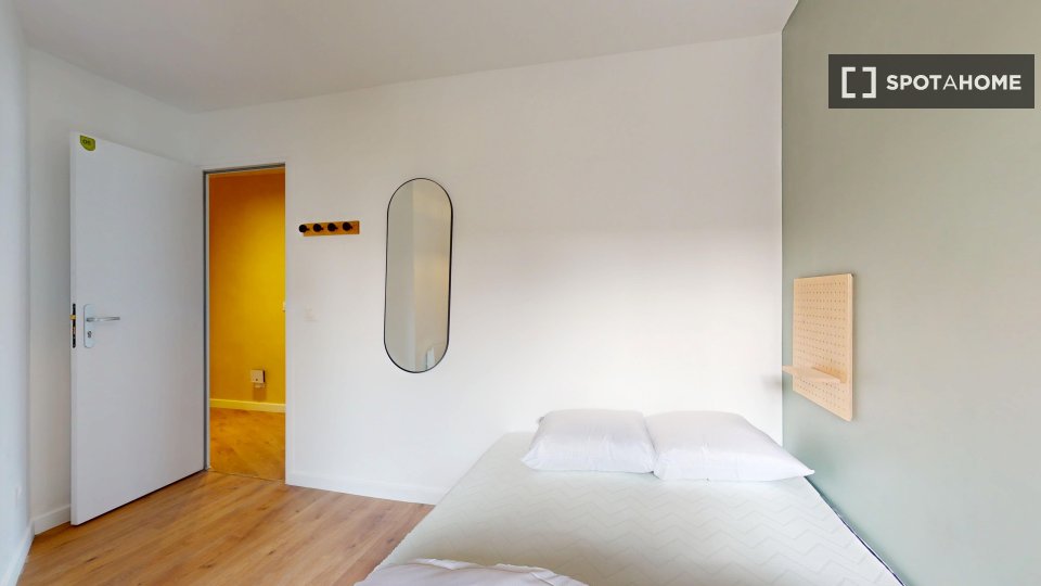 Double room Paris, 12 beds — photo 3