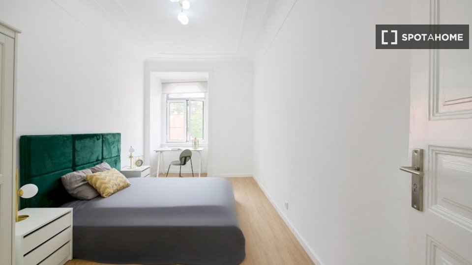 Double room Lisbon, 7 beds — photo 17